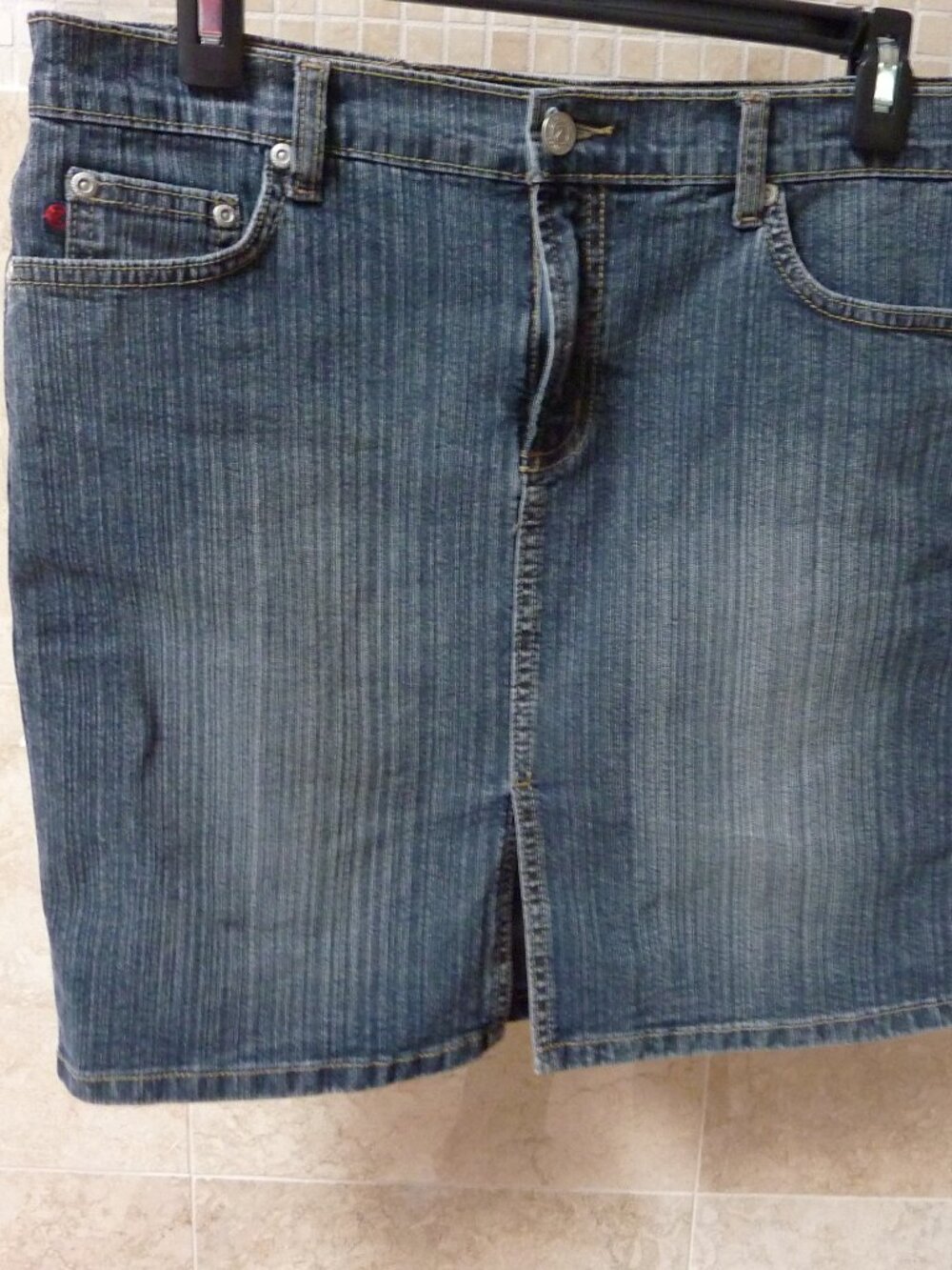 $119 Z CAVARICCI Select Brand Denim Womens Jeans Mini Skirt SZ 8 M Vintage 90s